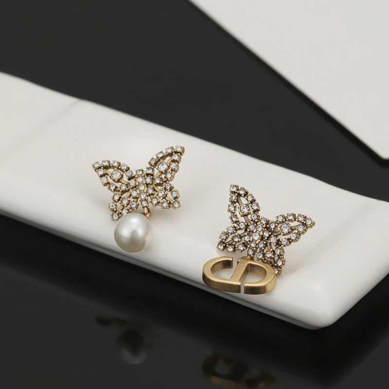chr1st1an D10r earrings